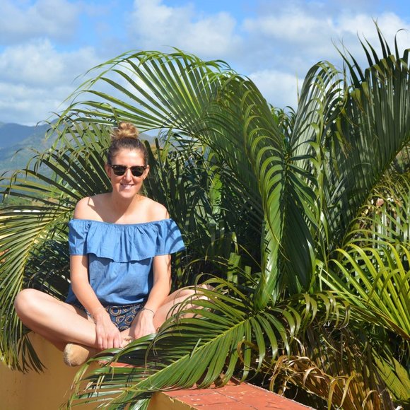 I'm Amélie from The French Closet - Picture 2 of 5